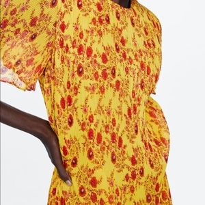 Zara yellow & red floral dress sz small